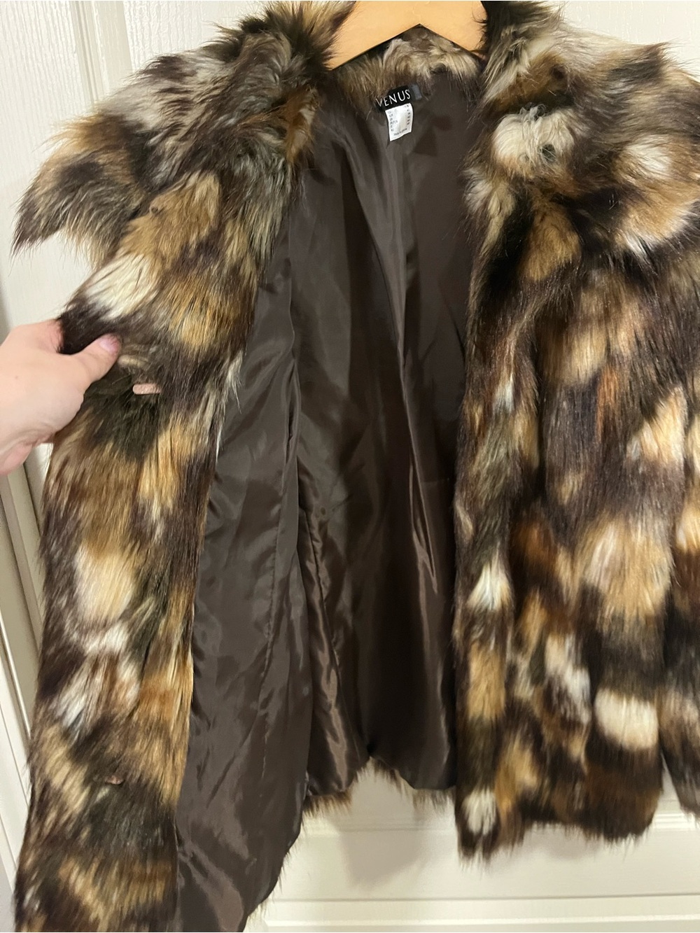 VENUS Multicolor Faux Fur Teddy Jacket in Brown & Cream Tones - Picture 7 of 9
